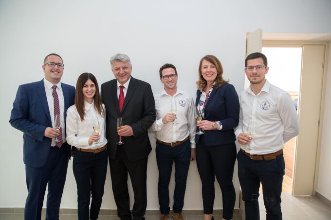 Potpisivanje ugovora 11.5.2018 uzvanici