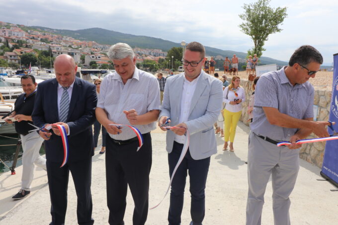 Uzvanici na otvorenju